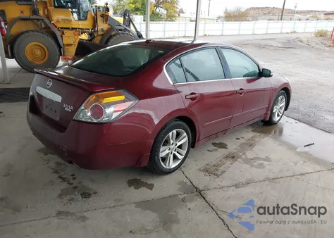 2011 Nissan Altima 3.5 Sr z USA, uszkodzony, nr VIN 1N4BL2AP6BN426973